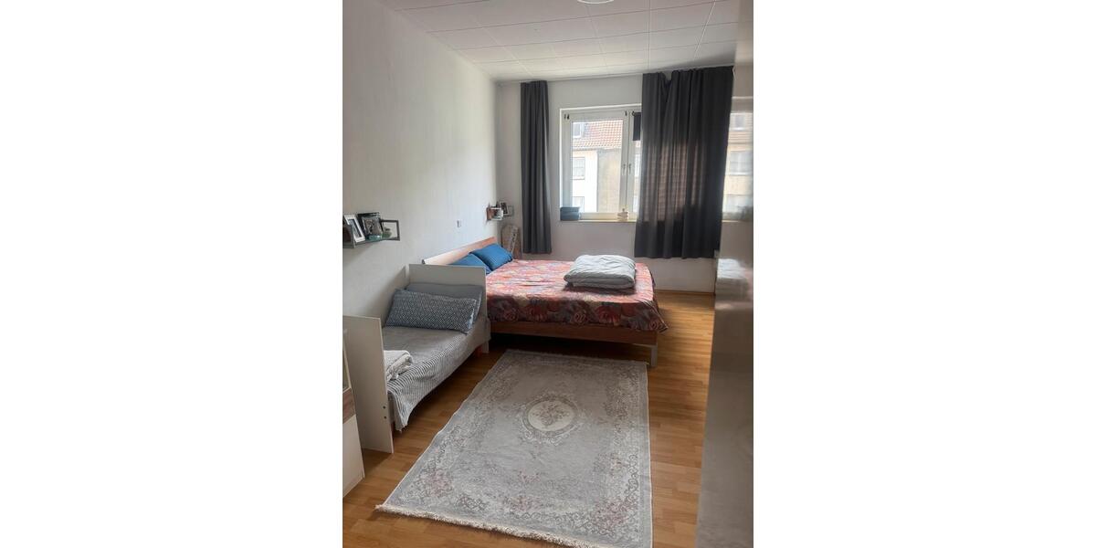 Etagenwohnung Gelsenkirchen Gelsenkirchen-Mitte - 3 Zimmer, 89 m&sup2;, 650&euro; | Angebot:26432426