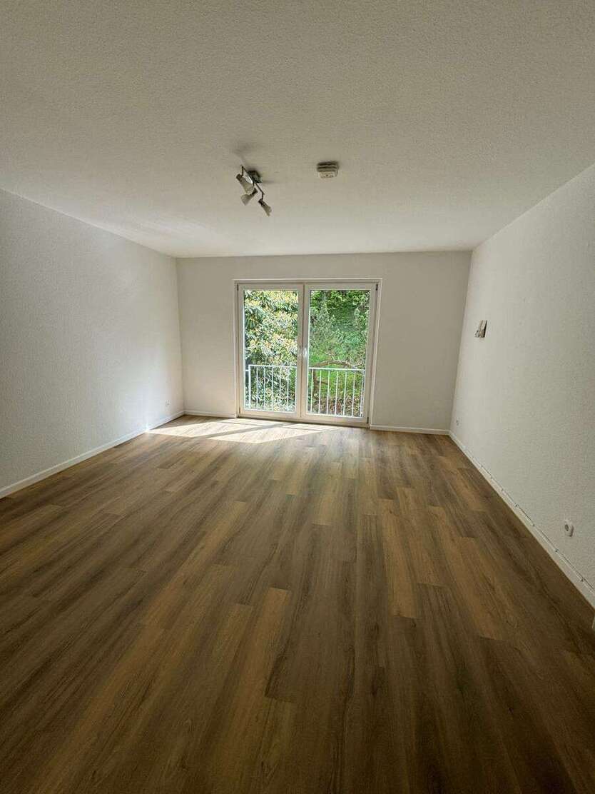 Wohnung zum Mieten in Wuppertal 400 € 23 m² 1 zimmer