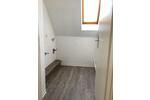Dachgeschoßwohnung Mülheim an der Ruhr - 2.5 Zimmer, 57 m&sup2;, 671&euro; | Angebot:25304417