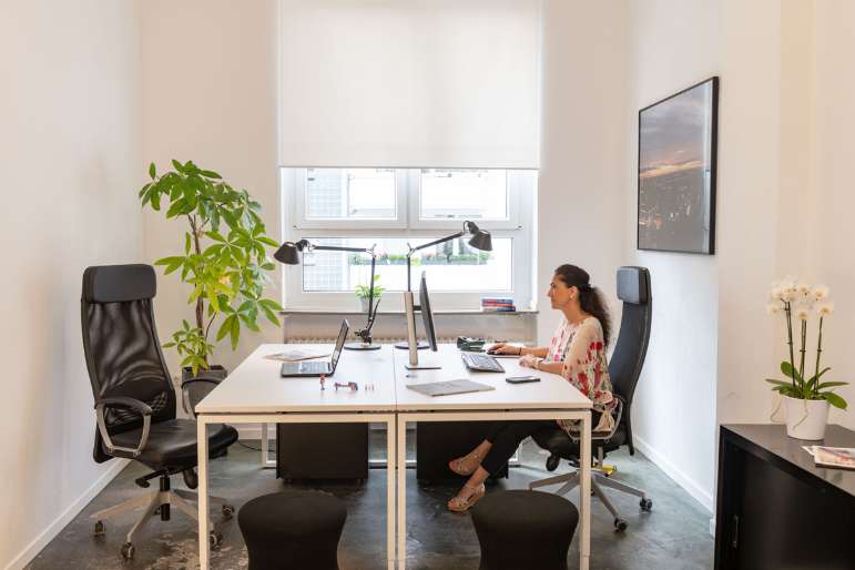Büro in Düsseldorf 1.265 € 53 m²