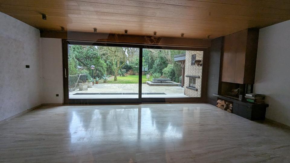 Gehobenes freistehendes EFH Sauna Solar riesen Garten in Drewer 7 zimmer