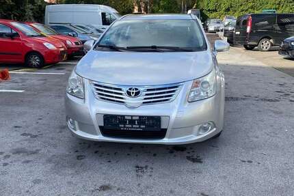 Toyota Avensis 150.620 km 4.999 &euro; Essen 45355