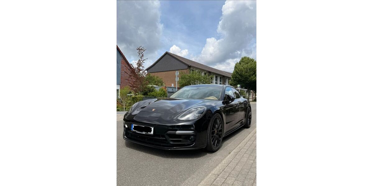 Porsche Panamera 144.000 km 59.999 &euro; Mülheim an der Ruhr 45470