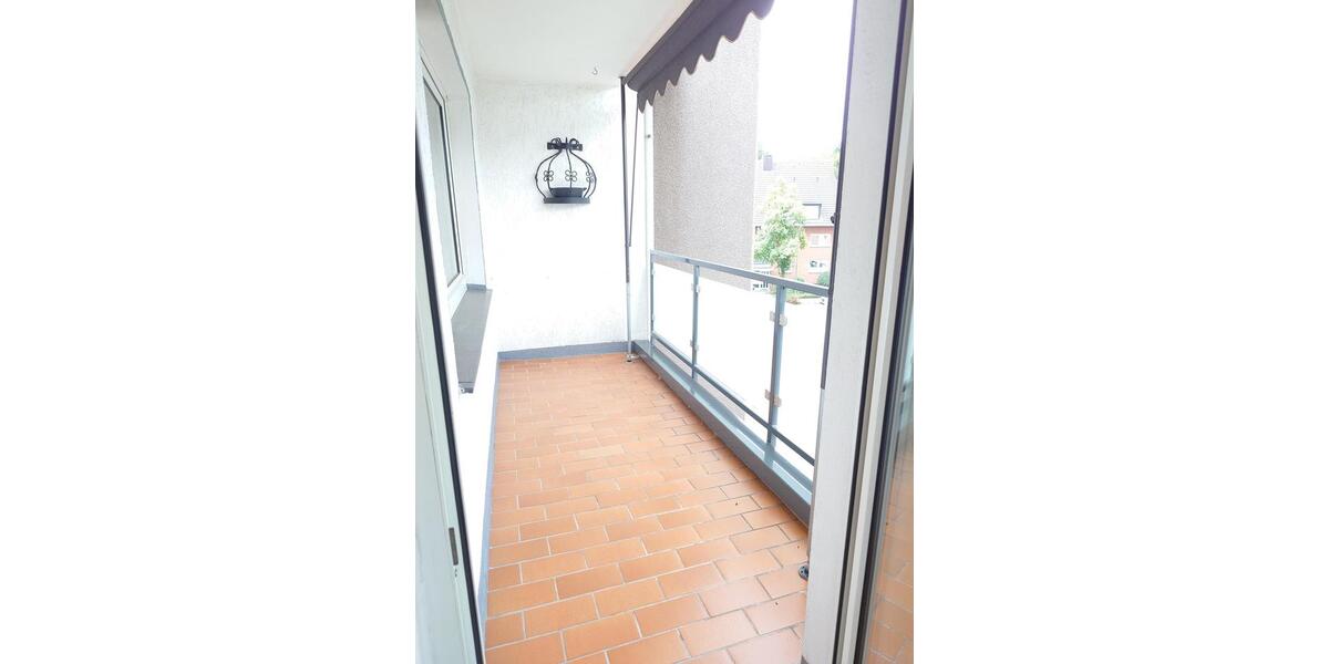 Lichtdurchflutete 3-Zimmerwohnung mit Balkon gepflegter Wohnlage 3 zimmer