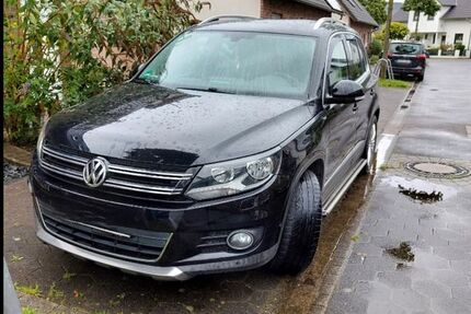 VW Tiguan 91.000 km 16.000 € Moers 47447