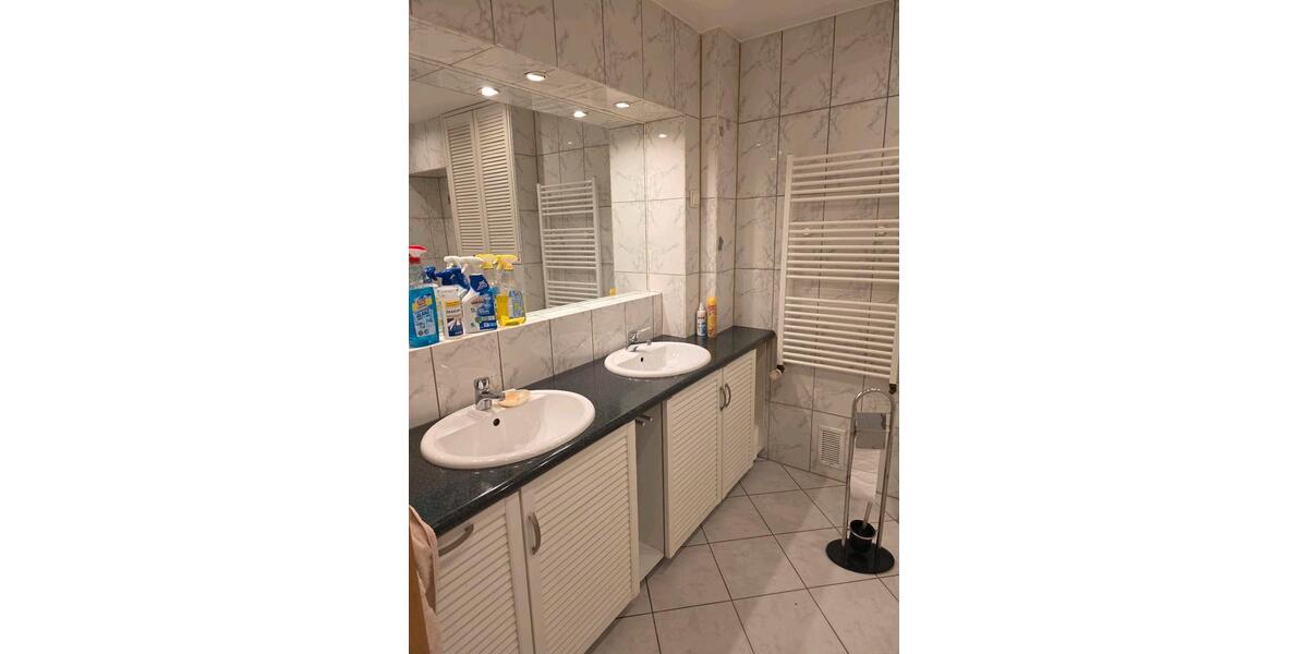 Erdgeschoßwohnung Essen Stadtbezirk III - 3 Zimmer, 80 m&sup2;, 220.000&euro; | Angebot:27492396