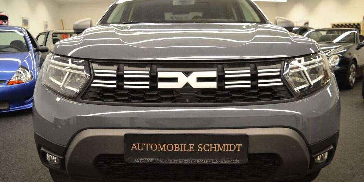 Dacia Duster 86.000 km 15.990 &euro; Mülheim-Speldorf 45478