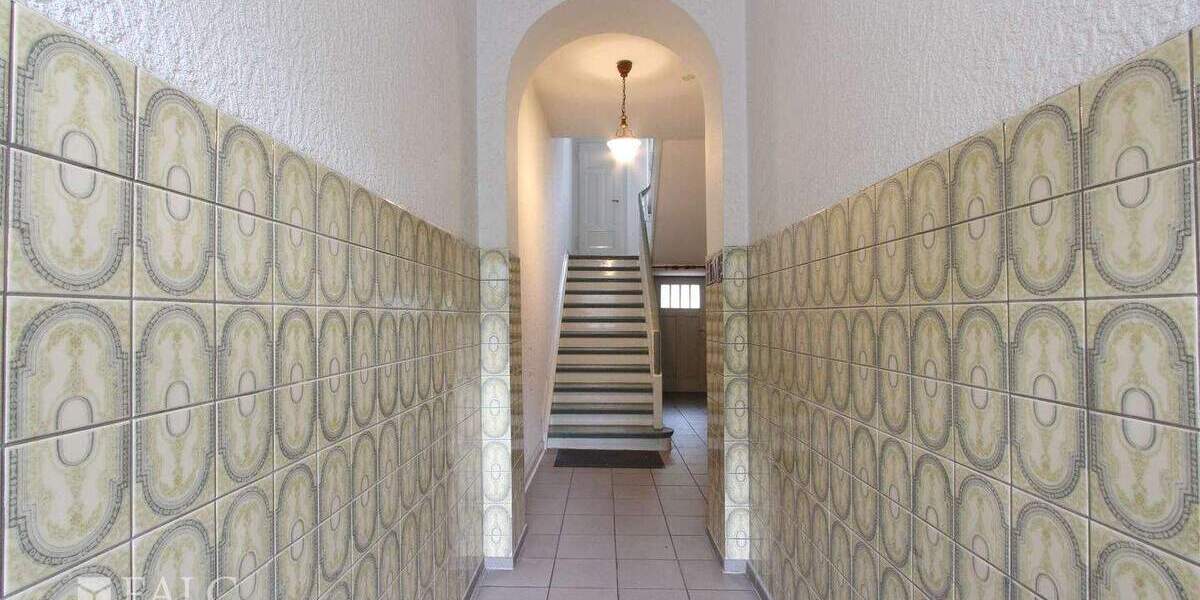 Charmantes Stadthaus | vier Wohneinheiten | mit viel Platz in Sterkrade 1 zimmer