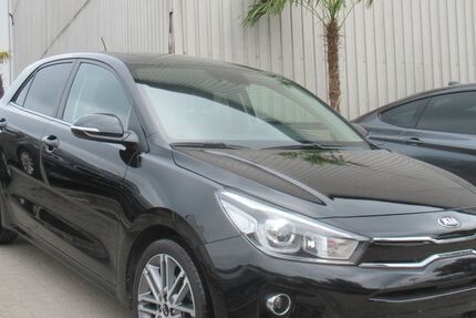 Kia Rio 117.600 km 9.690 &euro; Herne 44653