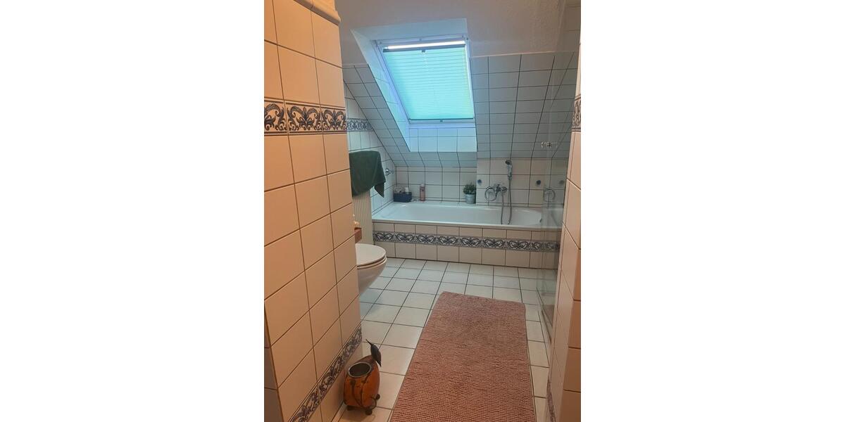 Geräumige 3-Zimmer Wohnung mit Balkon - zentral u ruhig gelegen! 3 zimmer