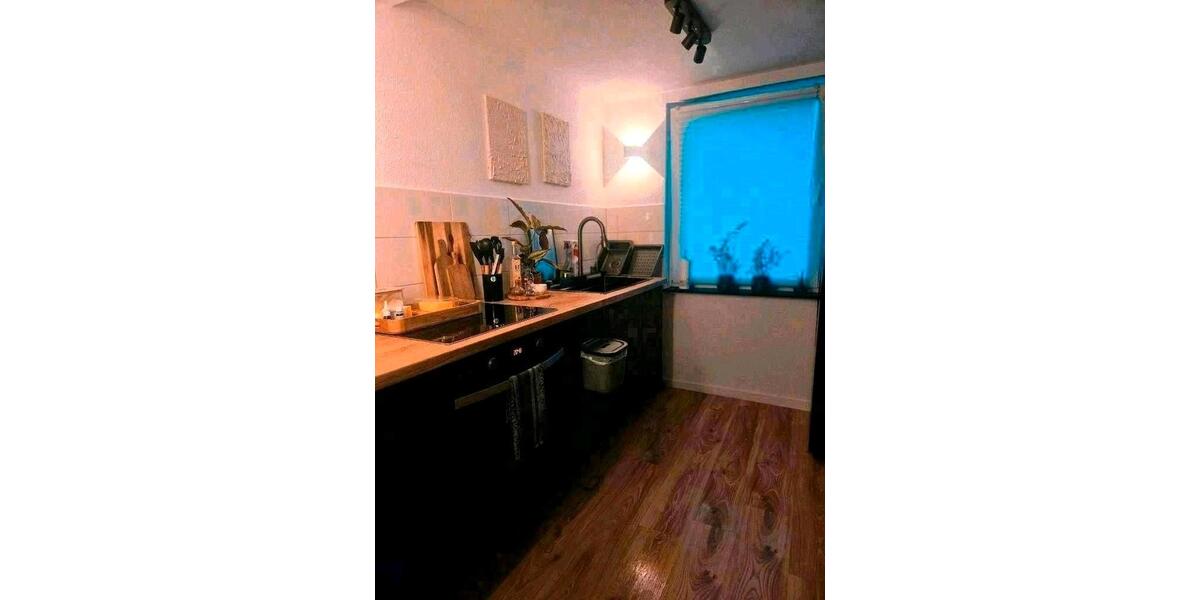 Dachgeschoßwohnung Gelsenkirchen Gelsenkirchen-West - 3 Zimmer, 65 m&sup2;, 840&euro; | Angebot:26415562