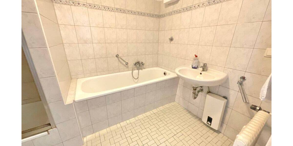 Etagenwohnung Recklinghausen Süd - 3 Zimmer, 82 m&sup2;, 619&euro; | Angebot:25739711