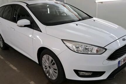 Ford Focus 100.000 km 8.990 &euro; Gelsenkirchen 45884