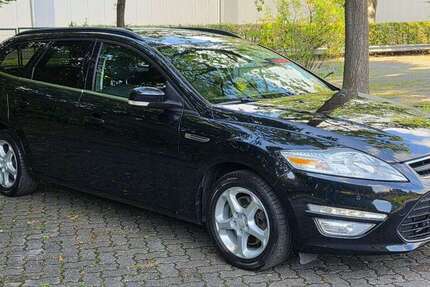 Ford Mondeo 228.300 km 4.750 &euro; Dorsten 46284