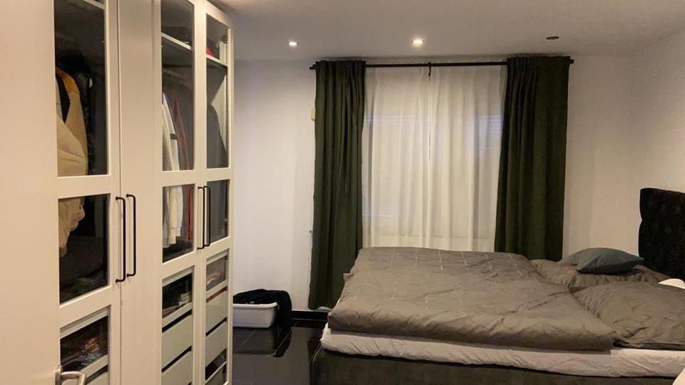 Moderne EG 2 Zi Wohnung Zentrale Lage Stellplatz 2 zimmer