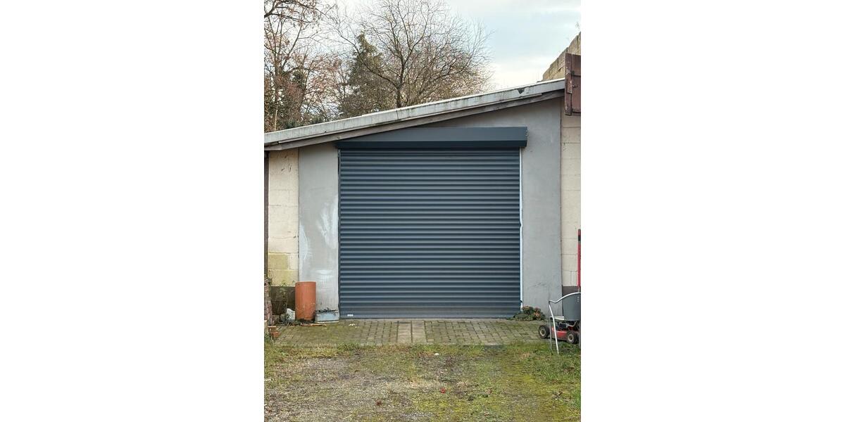 2 Wohnhäuser, Garagen und Werkstatt zur Miete 14 zimmer