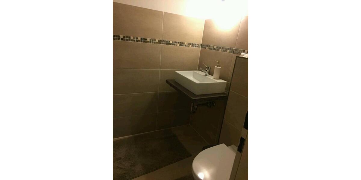 Etagenwohnung Wuppertal Gemarkung Langerfeld - 3 Zimmer, 160 m&sup2;, 2.180&euro; | Angebot:26416921