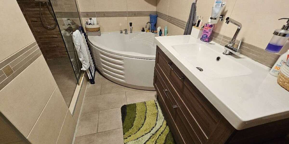 Etagenwohnung Essen Stadtbezirk VII - 3 Zimmer, 76 m&sup2;, 165.000&euro; | Angebot:26992731