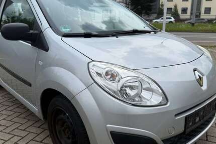 Renault Twingo 106.200 km 2.499 &euro; Bochum 44869
