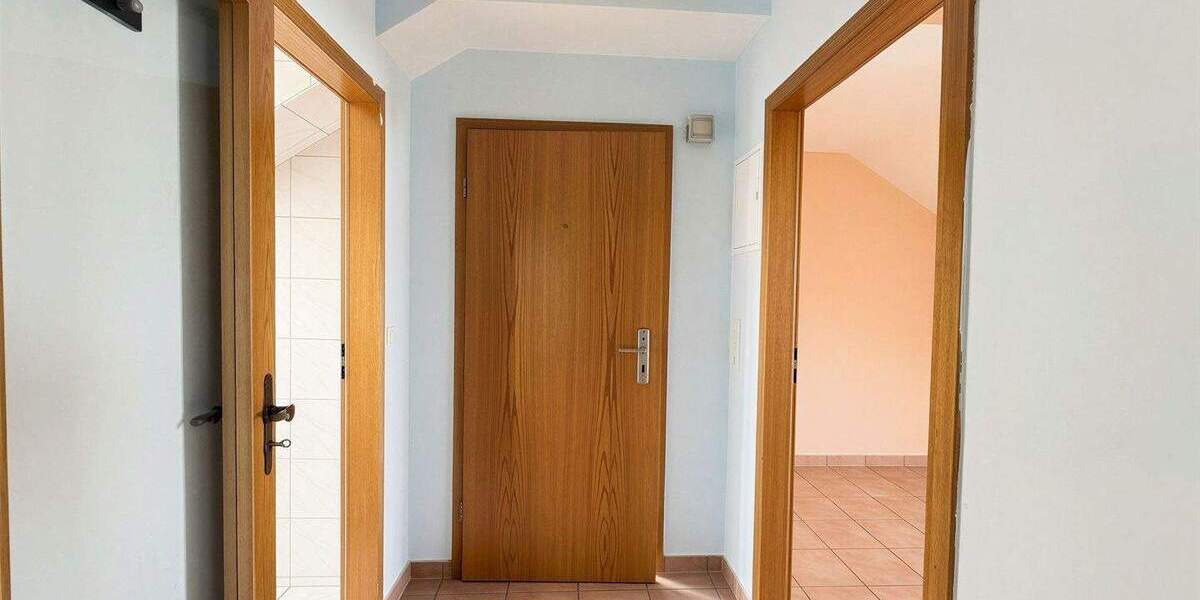 Etagenwohnung Wuppertal Langerfeld - 5 Zimmer, 132 m&sup2;, 289.000&euro; | Angebot:25401705