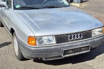 Audi 80