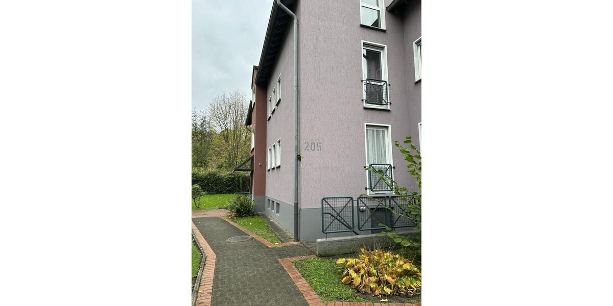 Dachgeschoßwohnung Gelsenkirchen Ückendorf - 2.5 Zimmer, 65 m&sup2;, 386&euro; | Angebot:22615987