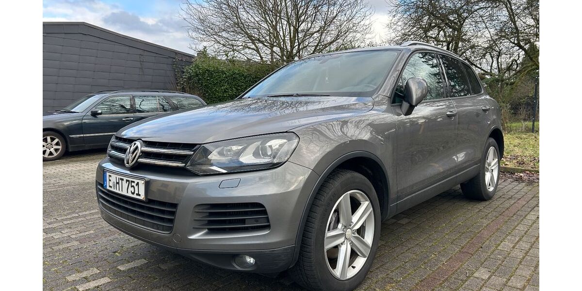 VW Touareg 280.000 km 10.999 &euro; Essen 45357