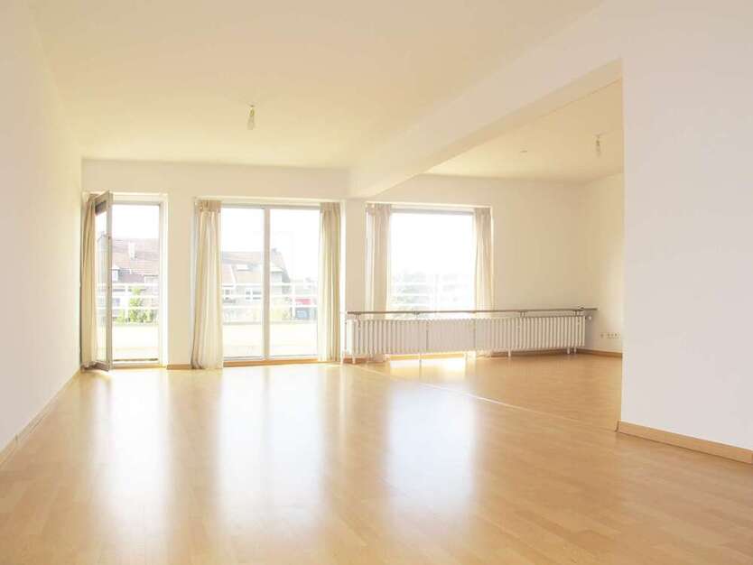 Wohnung zum Kaufen in Düsseldorf 577.500 € 105 m²