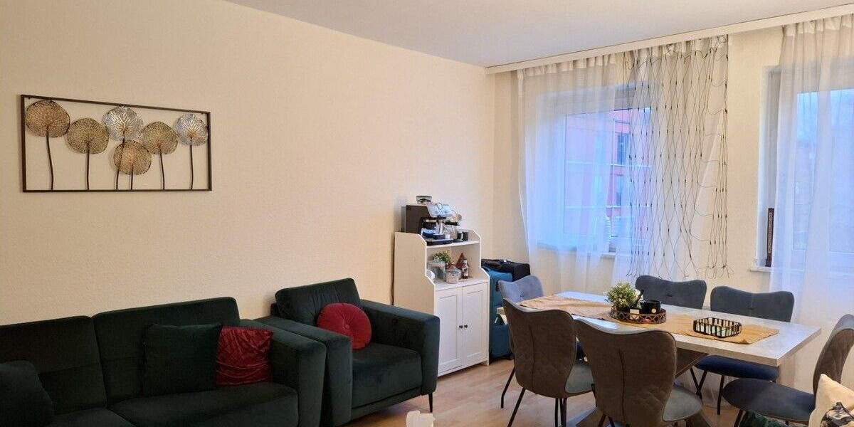 Helle, großzügige Wohnung in einem gepflegten Wohn- und Geschäftshaus. - Etagenwohnung Recklinghausen Stadtmitte | Angebot:25319156
