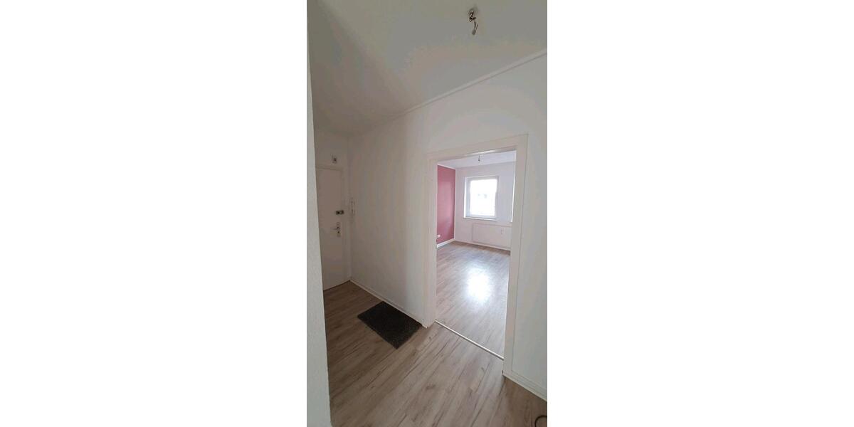 Erdgeschoßwohnung Essen Stadtbezirk III - 3 Zimmer, 75 m&sup2;, 150.000&euro; | Angebot:27457205