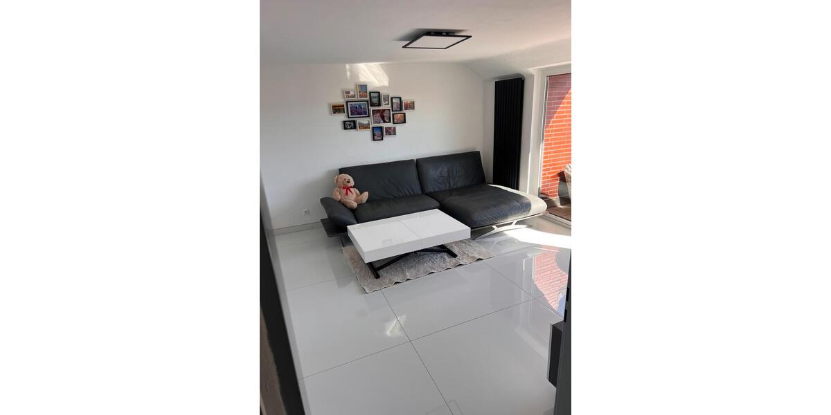 Dachgeschoßwohnung Herne Wanne-Bickern - 2 Zimmer, 46 m&sup2;, 150.000&euro; | Angebot:27285211