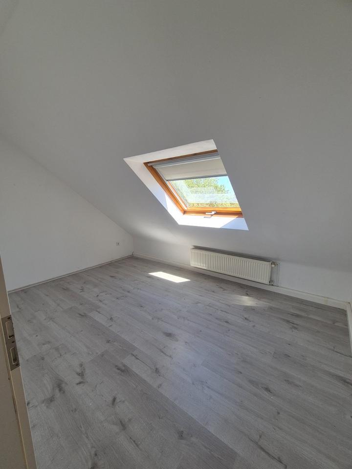 Schöne 3 Zimmer DG Wohnung in Remscheid
