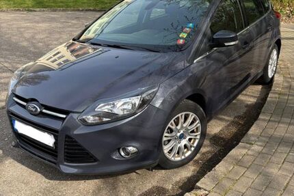 Ford Focus 98.000 km 5.000 &euro; Essen 45279