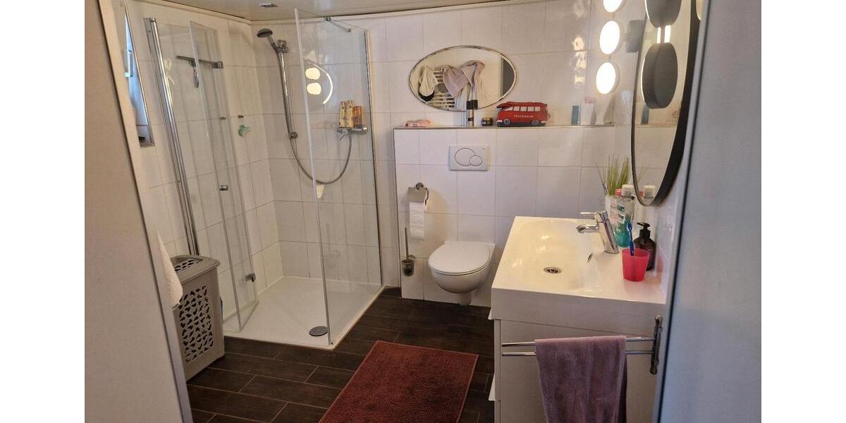 Doppelhaushälfte Oberhausen Schmachtendorf - 4 Zimmer, 100 m&sup2;, 259.000&euro; | Angebot:27168603