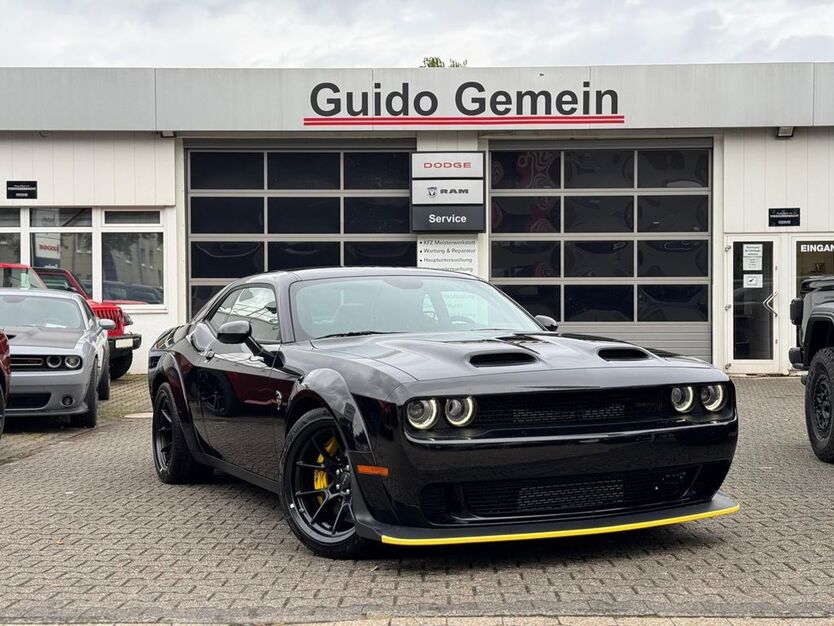 Dodge Challenger 1.070 km 124.800 € Krefeld 47805