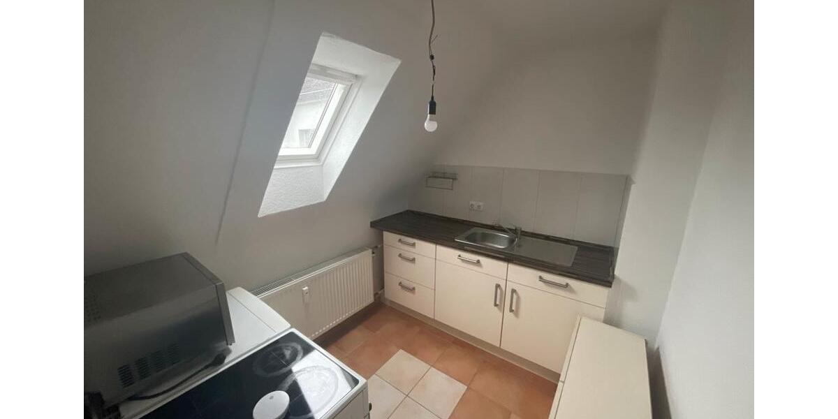 Etagenwohnung Essen Südviertel - 1 Zimmer, 30 m&sup2;, 379&euro; | Angebot:26637433