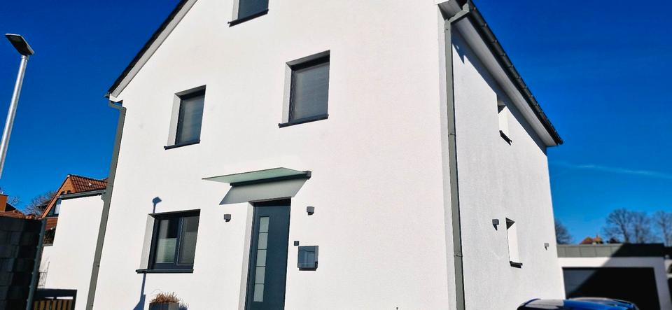 Einfamilienhaus Castrop-Rauxel Rauxel - 5 Zimmer, 180 m&sup2;, 2.500&euro; | Angebot:25396678