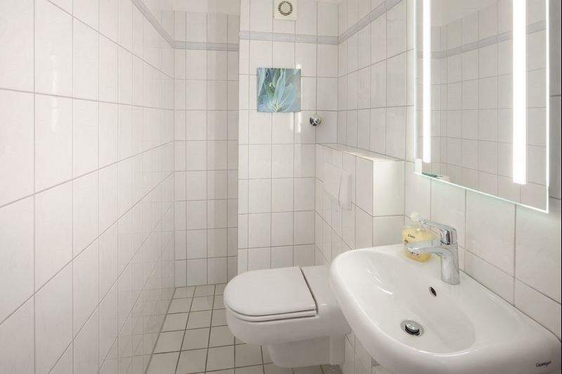 Einfamilienhaus Essen Burgaltendorf - 9 Zimmer, 256 m&sup2;, 870.000&euro; | Angebot:25744199