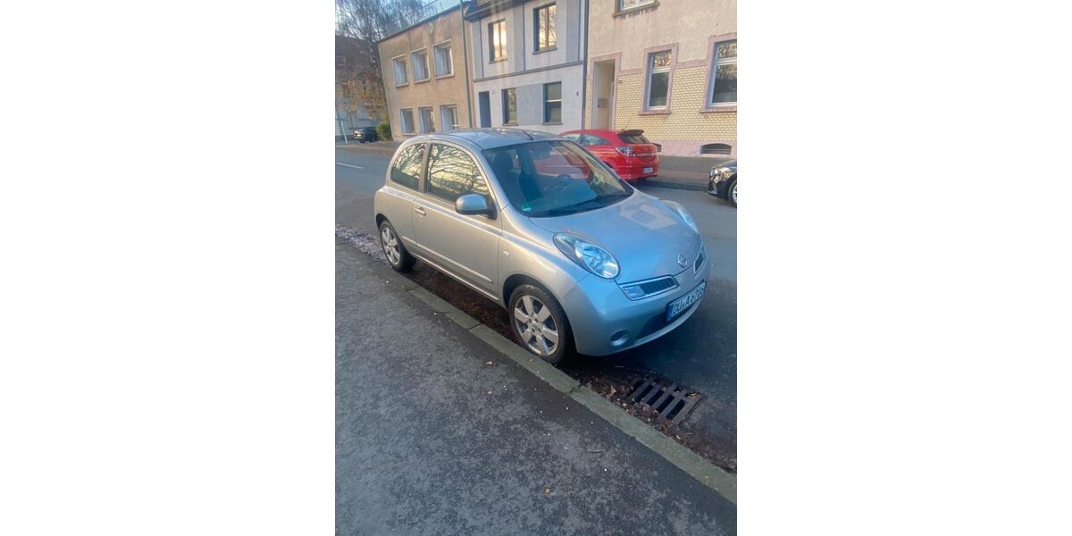 Nissan Micra 215.000 km 900 € Duisburg 47229