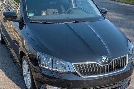 Skoda Fabia 77.000 km 10.149 &euro; Moers 47441