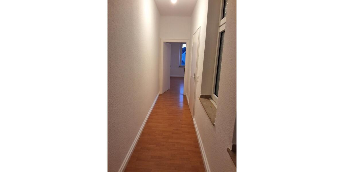 Geräumige 5-Zimmer-Wohnung in Duisburg mit Balkon 5 zimmer