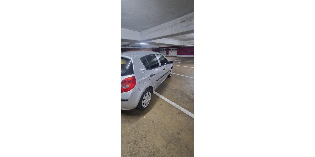 Renault Clio 137.678 km 2.600 &euro; Wuppertal 42275