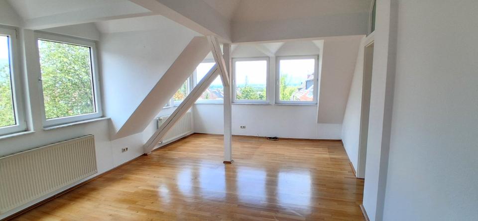 Etagenwohnung Essen Stadtbezirk III - 4 Zimmer, 146 m&sup2;, 399.000&euro; | Angebot:27457632