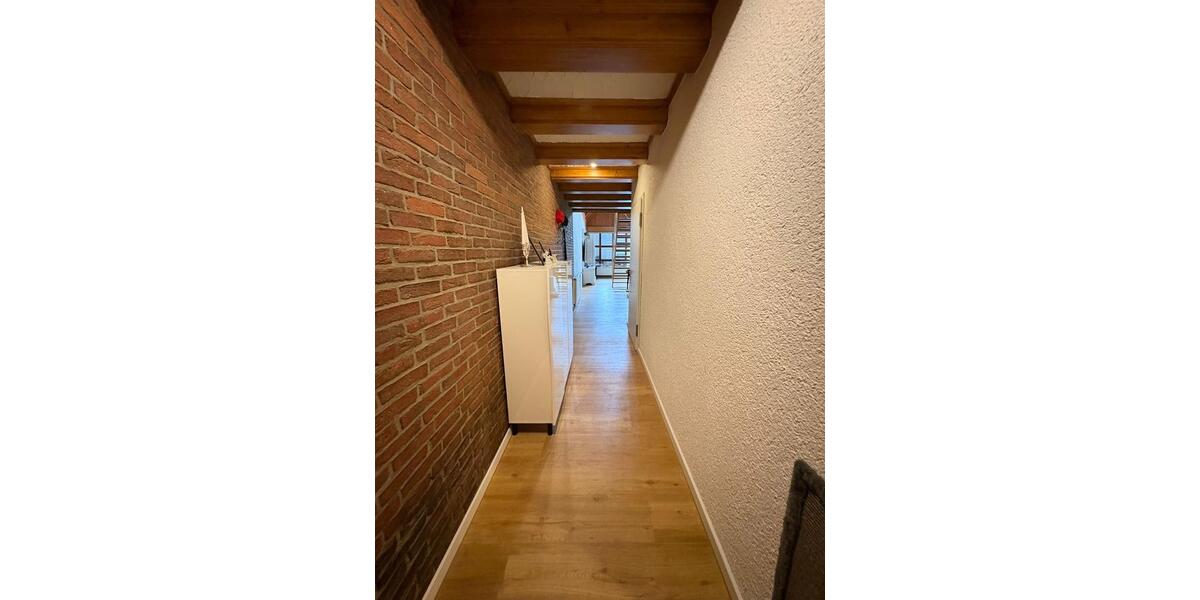 Etagenwohnung Bochum Querenburg - 4.5 Zimmer, 145 m&sup2;, 1.650&euro; | Angebot:26473010