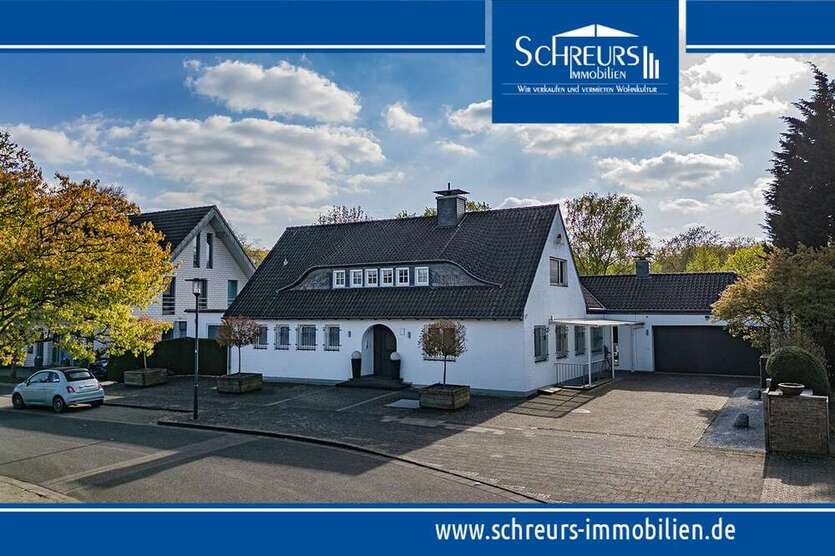 Haus zum Kaufen in Krefeld Uerdingen 1.450.000 € 314.47 m²