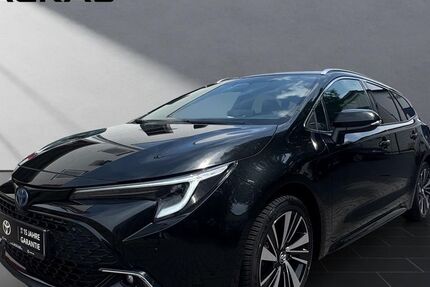 Toyota Corolla 24.490 km 26.950 &euro; Duisburg 47055