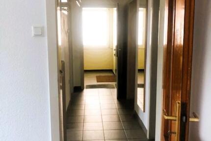 Freundliche 3 Zimmer Wohnung in einem ruhigen gepflegten Haus 3 zimmer