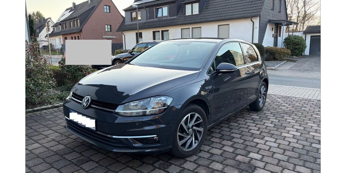 VW Golf 106.200 km 10.900 &euro; Mülheim an der Ruhr 45470