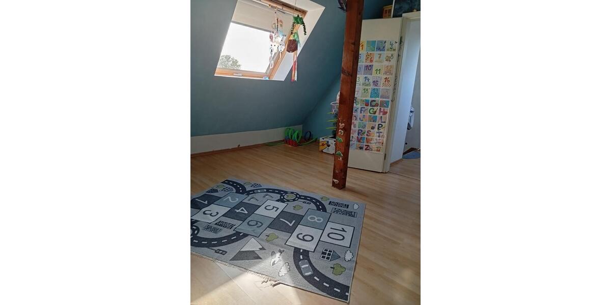 Dachgeschoßwohnung Gladbeck Brauck - 4 Zimmer, 80 m&sup2;, 1.000&euro; | Angebot:26470927