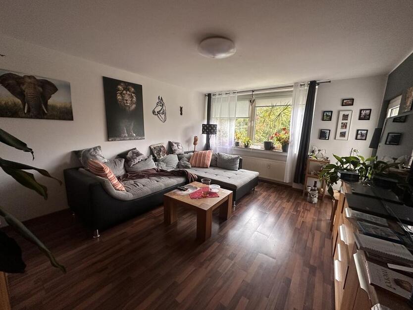 Bezugsfertige Wohnung - Einfach Möbel rein und Füße hoch! zimmer